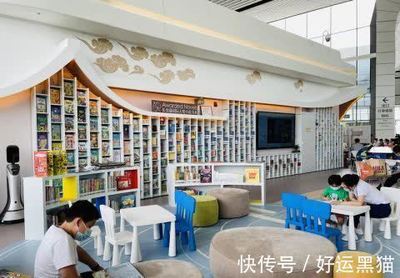 智慧图书馆：172 物联卡连接借阅设备，方便读者